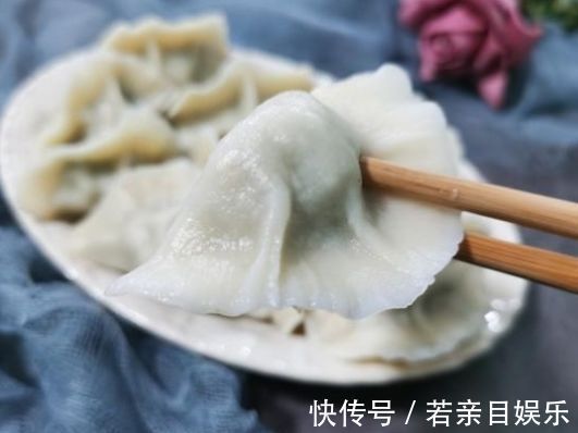 搅拌均匀|调饺子馅时,切记这2个要点,很多人不知道,难怪饺子不鲜也不香