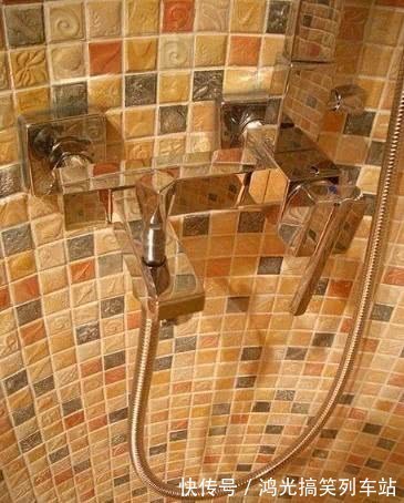 砖砌|老爸为了省钱砖砌淋浴房,传到朋友圈被吐槽说:像棺材,气炸了!