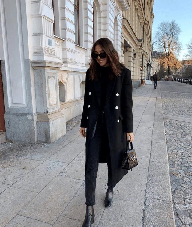 ?今年流行的“复古风”，三四十岁的女人照着穿，优雅大气还显气质