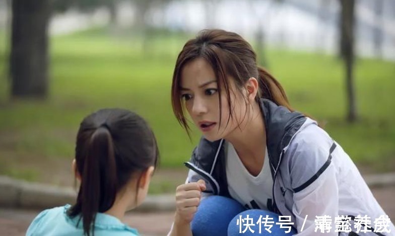 傲慢|孩子骨子里的自卑，来自父母的无知与傲慢，伤娃却不自知