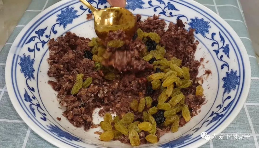 自制糯米凉糕做法,冰箱里一放,好吃又营养,孩子第一次吃就爱上