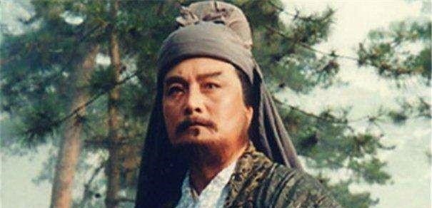 李逵用两大策略可以打败卢俊义,三场打斗可以证明!