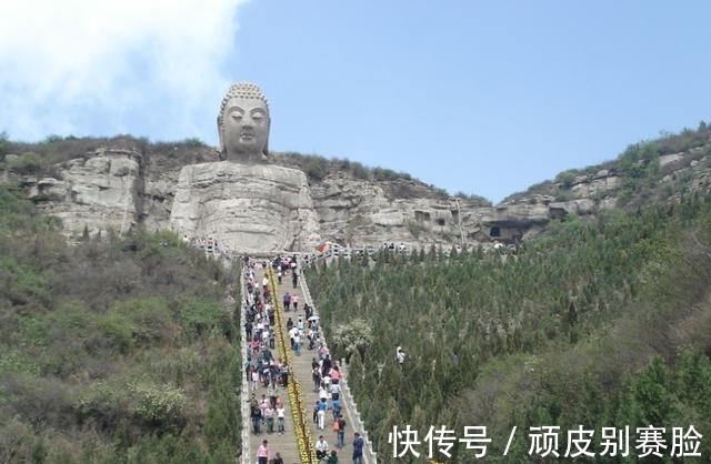 袈裟|世界上最早的佛像，武则天曾为其制作袈裟，消失600年现重新开放