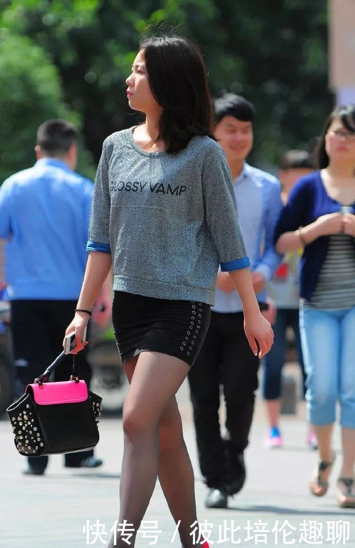 高跟鞋|一双高跟鞋不仅提升美女的气质,还能够让它凸显出无限的魅力