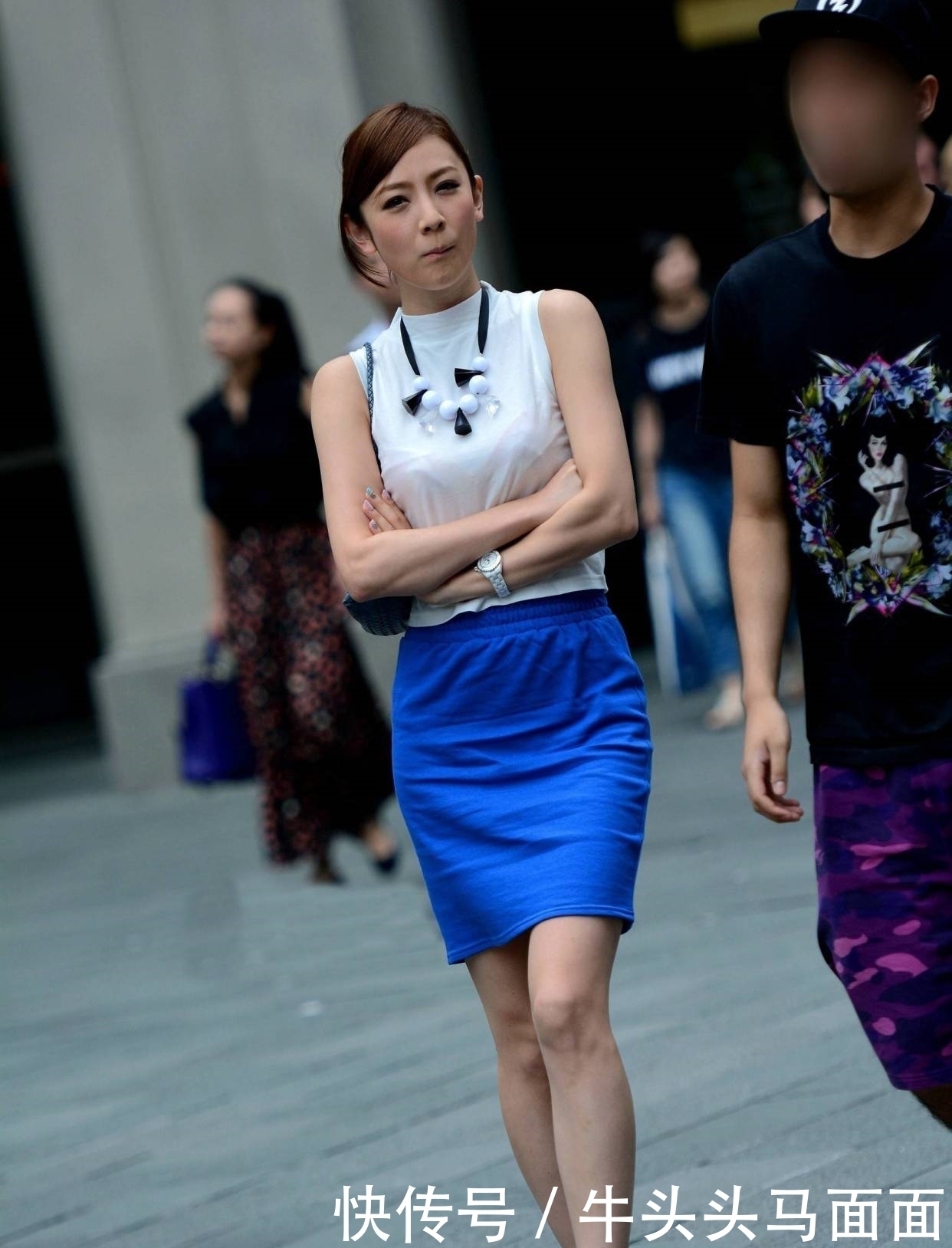 淑女|赋予气质的包臀裙,紧致贴身又显瘦,想展现美太容易了!