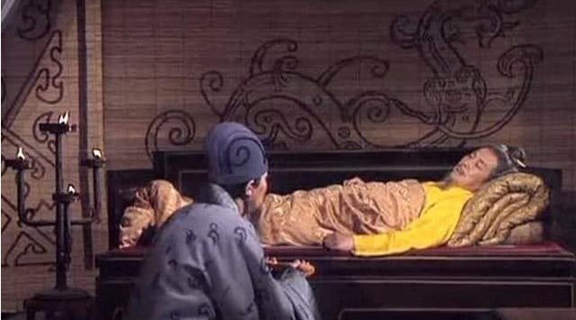 敢动|为什么刘备墓1700年来无人敢动?原来是诸葛亮干的好事