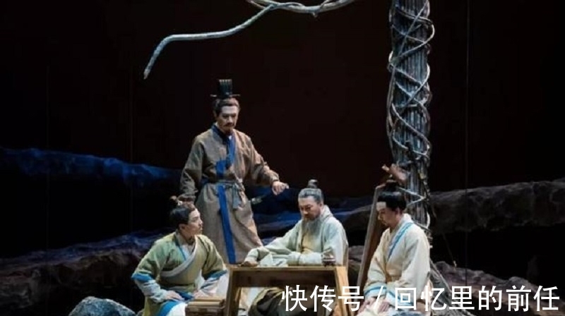 项橐#孔子问一7岁小孩:天上的星星有几颗?小孩回答后,孔子拜他为师