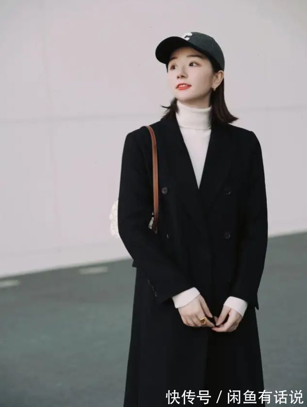 大衣 中年女人穿大衣时,经常会进入这3个“误区”,容易显老还没气质