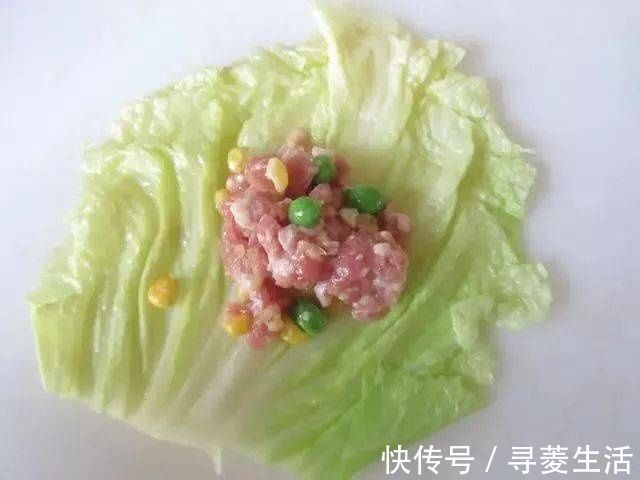 青豆|白菜别再炒了，换这种做法好吃到爆，上桌就被抢光