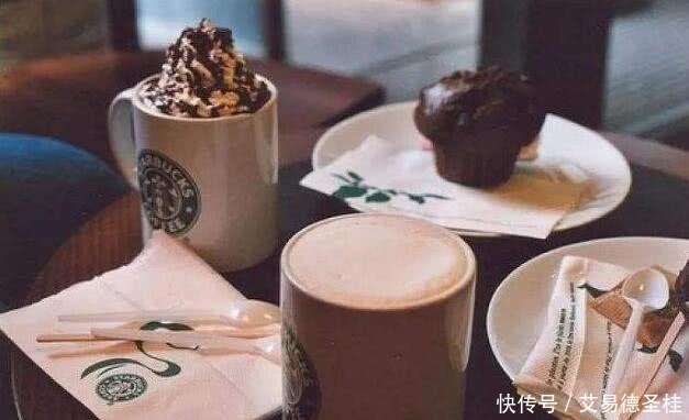 价钱|肯德基的咖啡喝星巴克原料相同,为啥价钱差这么多?店员说出真相