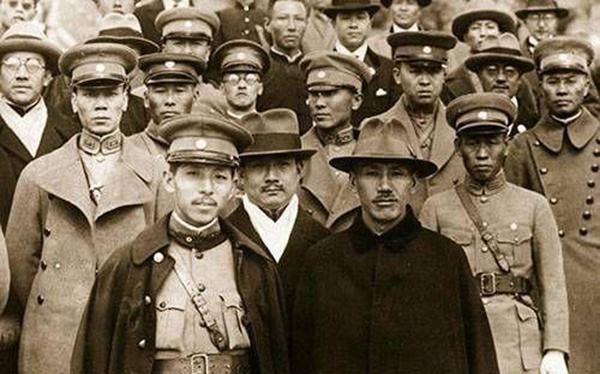 区别|抗战时期甲,乙,丙三种师有何区别,为何八路军三个师都是丙种师?