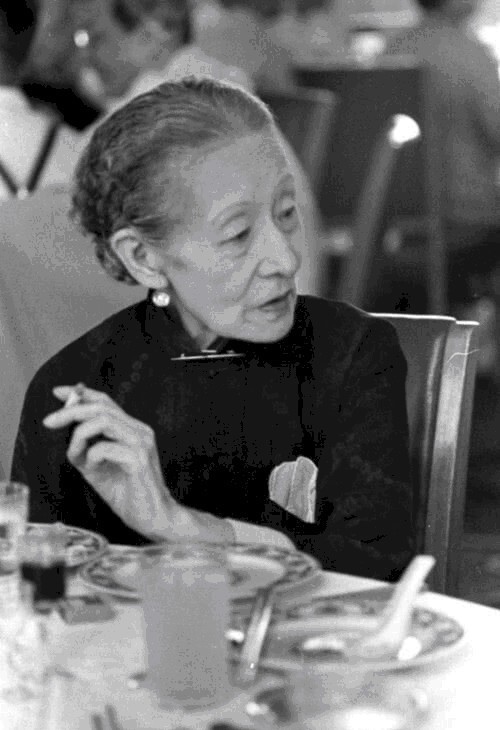 慈禧|清朝女人都长得丑？那是你没见过慈禧的贴身女官，这容貌气质实在太绝了