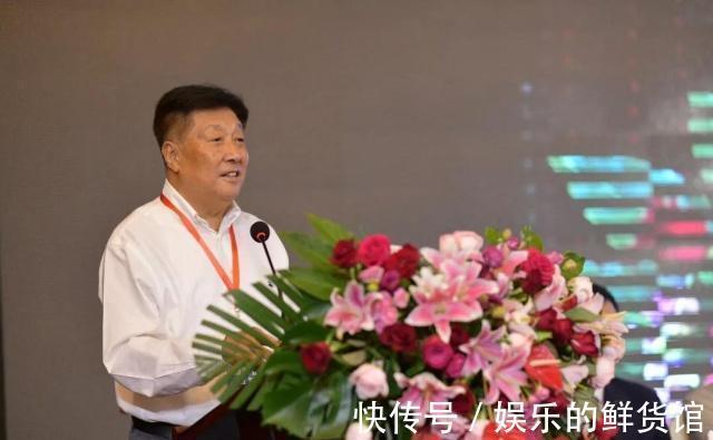 郝希山|4位肿瘤院士的防癌提醒:若想与癌“绝缘”,日常做好4件事!