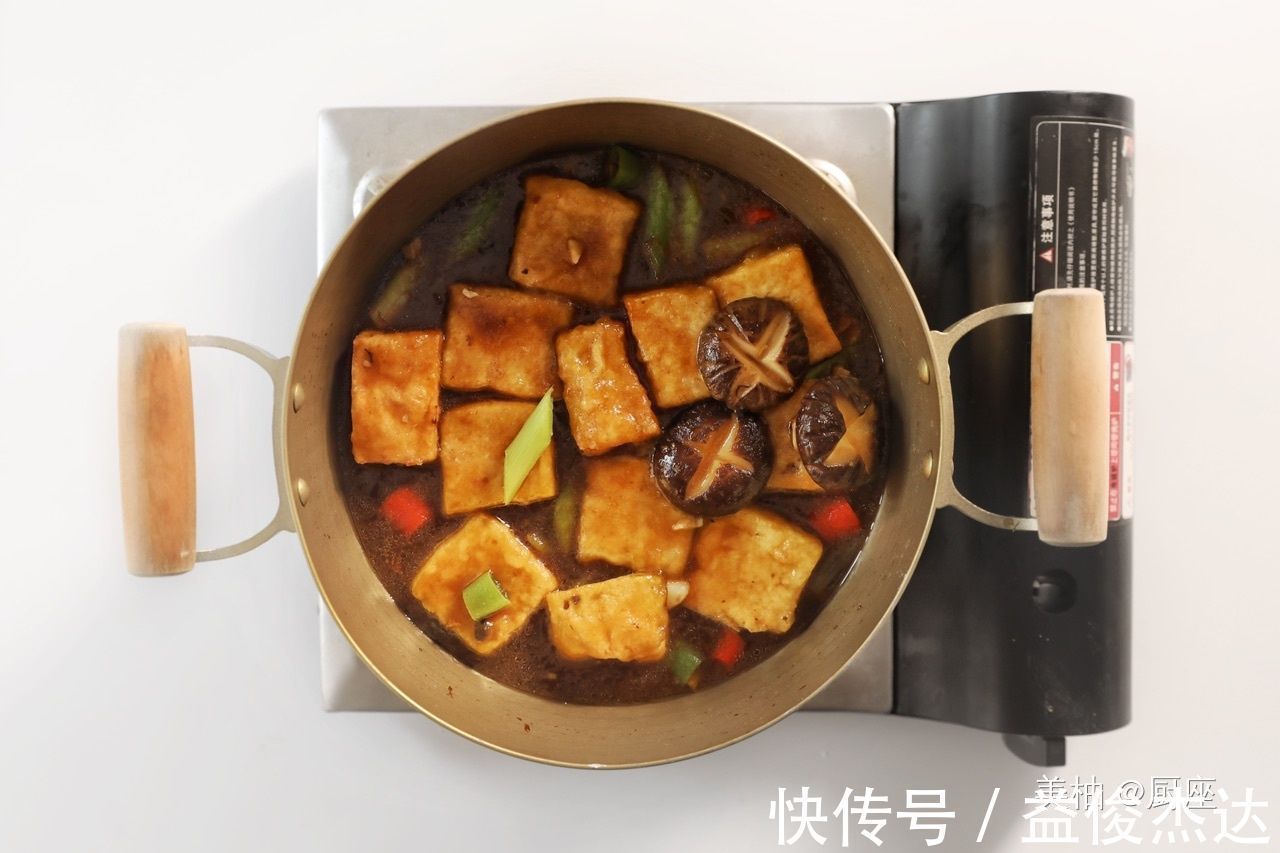 豆腐的100种做法，烹饪简单营养丰富，热乎乎吃一大碗，真香