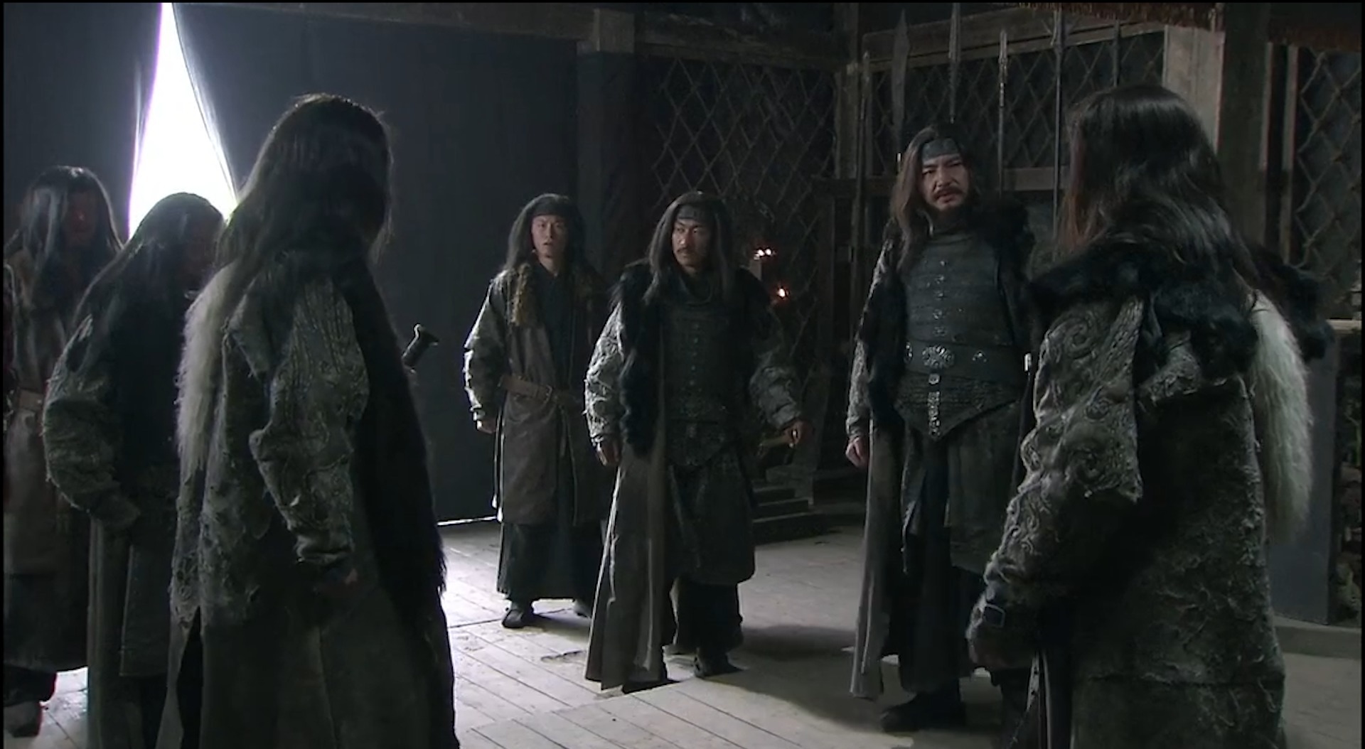 挟天子以令诸侯|如果吕布放下貂蝉，与董卓挟天子以令诸侯，他们能统一天下吗？