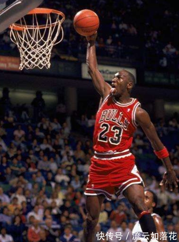 nb韋德NBA能做到世界級(jí)影響力的，只有5人，我還不夠格！