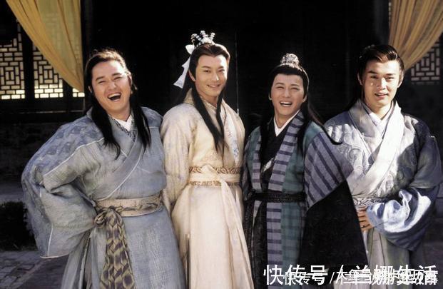 酒桌#上联天若有情天亦老,难倒众人!酒鬼随口对出下联,成千古绝对