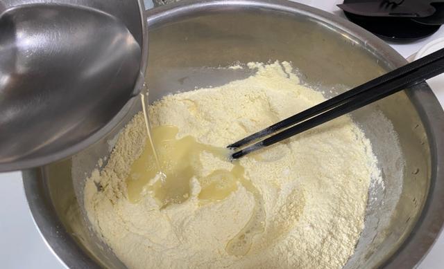 豆包|农村妈妈教你做好吃的粘豆包,香甜软糯不粘牙,做一次能吃半个月