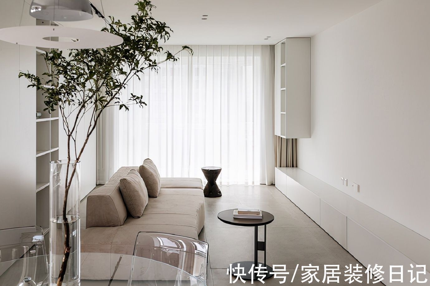 厨房|81㎡极简风的家,全屋白墙+平吊无主灯设计,干净纯粹透着高级感