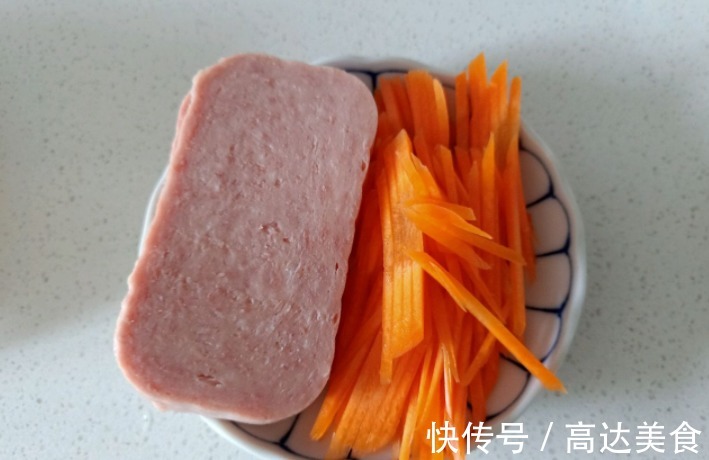 早餐|别再为孩子的早餐发愁了，这款快手三明治轻松解决，几分钟就上桌