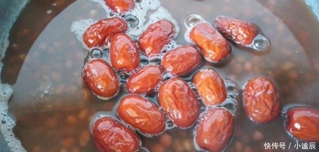 薏米|天然“黃體酮”被發現,女人常喝,淡斑抗衰,40歲仍是少女臉!