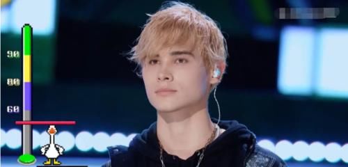 内娱选秀真没救了,《创4》选手初舞台学3天,中文老师被拉来赶场