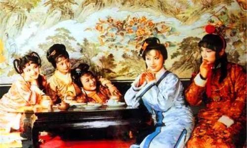 晴雯#林黛玉不死,贾府必然复兴,可是上苍不给她和贾府最后的机会