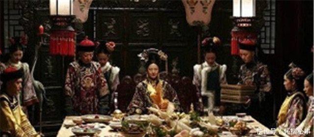 苦衷|慈禧日常生活怎么这么奢侈每道菜只吃三口，其实也有苦衷的！