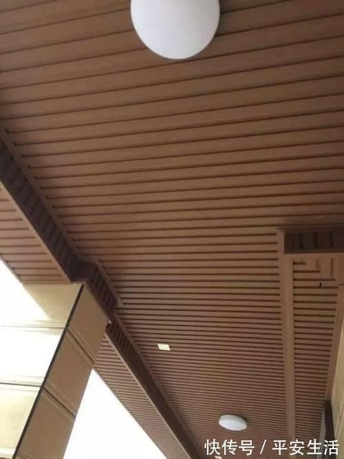 效果值|老公坚持回农村自建别墅，花了80万，大家看值吗