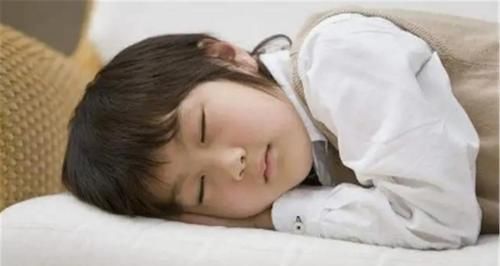 生长激素|孩子早上这“时间点”起床,身高至少矮5cm,父母不妨对照下