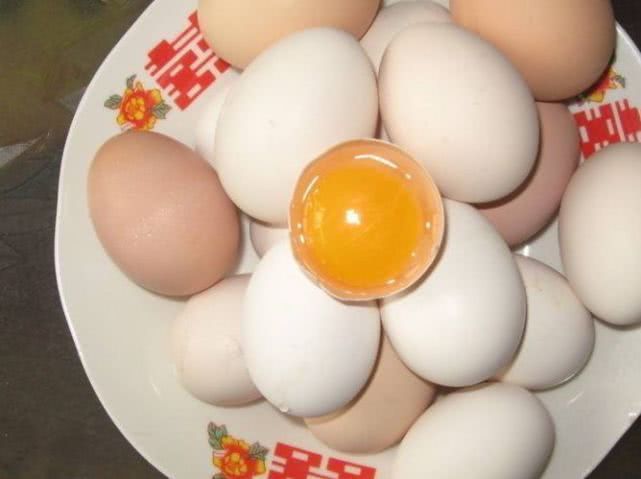 营养素|爱吃鸡蛋的人,长寿不会远离你,但要切记“2不”,别怪没提醒你