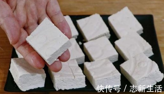 自来水|天热,吃不完的豆腐别放冰箱,教你个土方法,放一周不发粘不发酸