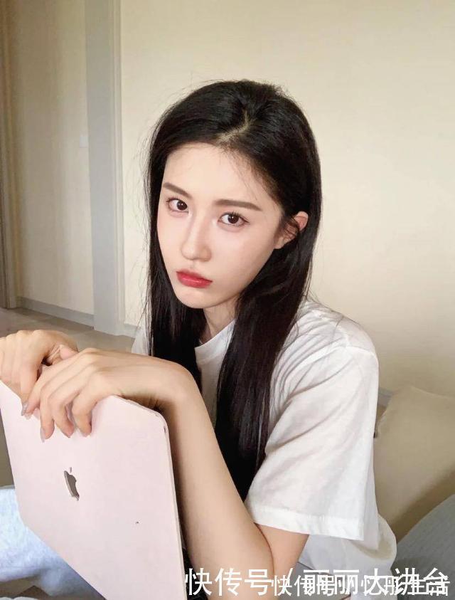 妙招|想拥有光滑细嫩的肌肤那这几个去闭口的“小妙招”,你要知道