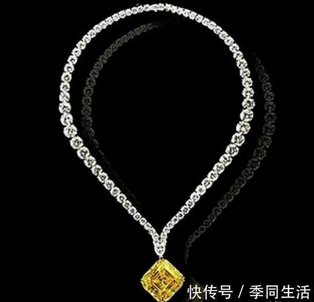 魅力 钻石项链颇具时代气息,女士的最爱之一,钻石首饰的魅力在哪里?