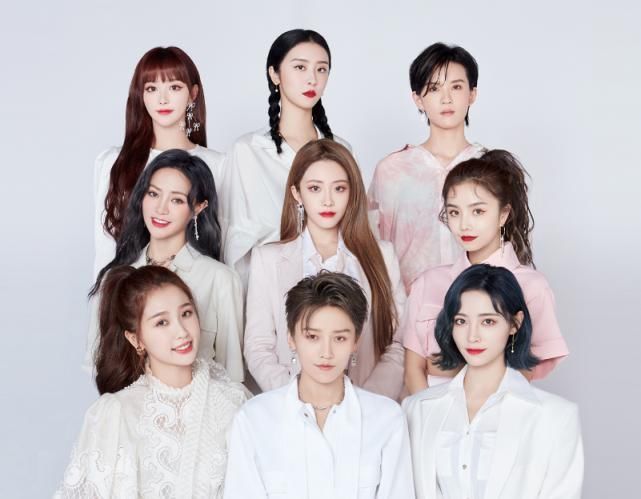 THE9与硬糖少女谁能上跑男官微发起投票,人气差距有点大了