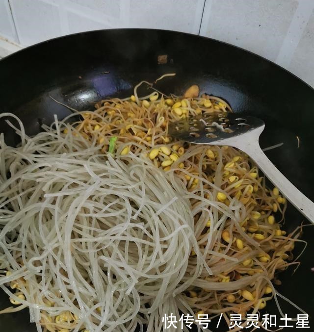 豆芽|豆芽粉丝怎么做做好这些步骤,豆芽清爽,粉丝好吃
