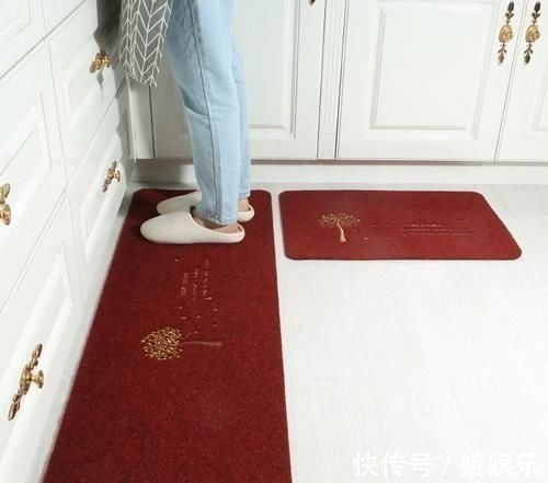 老同学|去老同学家发现电线早已不埋墙里了,瞧瞧下图这么弄,太高明了