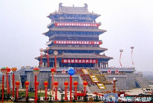 滕王阁|很遗憾,你可能花钱看了个“假古迹”!