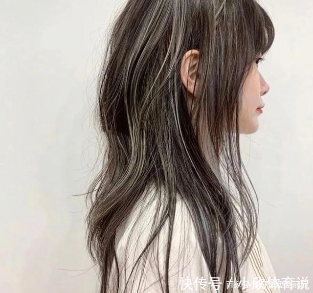 女士发型别乱剪,不妨试试这十几款,减龄瘦脸有气质