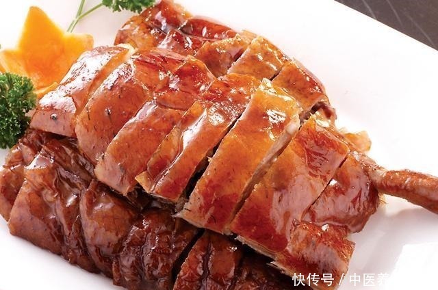 老火靓汤|粤菜中最具代表性的四菜一汤一点心,你认为有哪些只有土著才懂