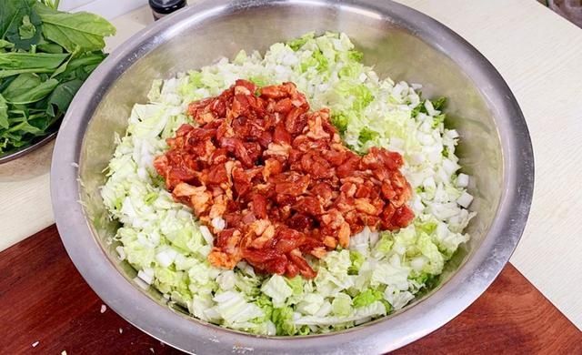 立冬后，最该吃的不是萝卜，而是它，一次买10斤，蒸包子吃真香