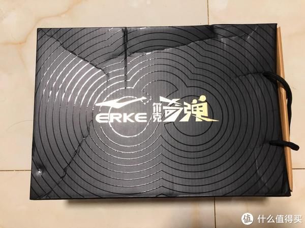 奇弹|鸿星尔克的这双板鞋也太可了吧！买它！！