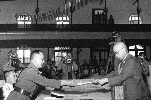 投降|唯一拒绝日本投降的国家，20万日军被扫射剩1万，让半个日本为之颤抖