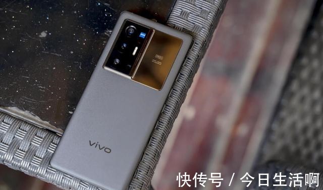 x70|vivo X70 Pro+深度评测！表现更加全面的影像之王！