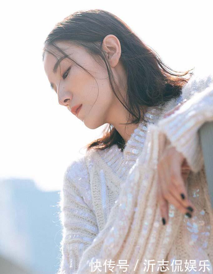 头发|40岁女人头发不要剪太短,4款发型好看又显气质,合适过年用