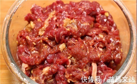 牛肉|腌牛肉,万万不可放盐,大厨教你饭店不外传秘诀,生炒水煮都通用