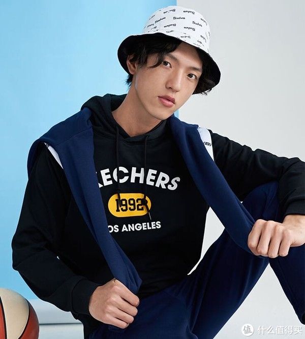 时尚感|唯品会秋装推荐——20多款百元左右的卫衣,让你穿出时尚感