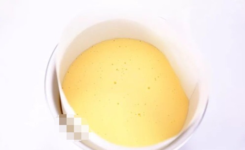 蛋糕|一包酸奶、两个鸡蛋、一勺淀粉,搅一搅就可以做的蛋糕