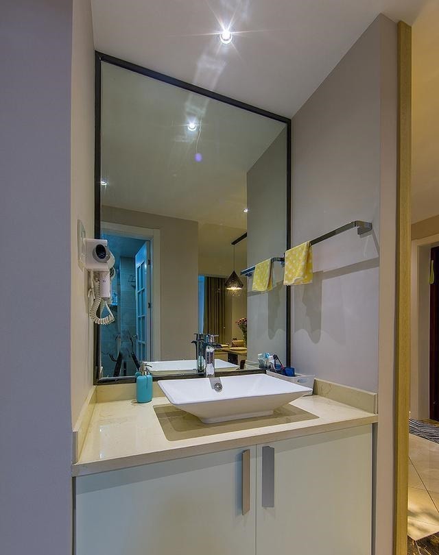 洗手台|狠砸25万的新家，进门就是洗手台，朋友狂赞方便晒一晒