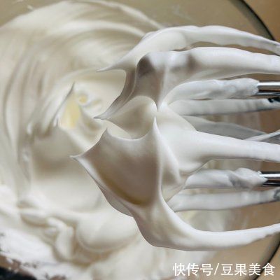 打蛋器|传统意式提拉米苏，含手指饼干做法及各配方对比